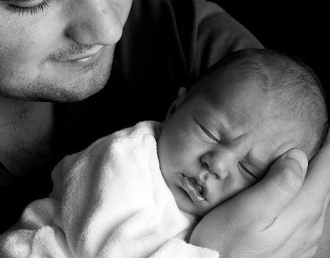 Mastering Your Newborn’s Feeding Routine: A Guide to Nurturing your Baby’s Development